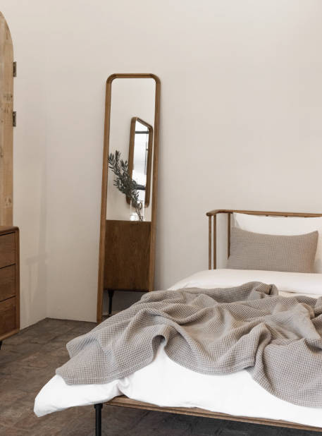 弄居︱ 侘寂风家用实木落地全身镜复古简约ins穿衣镜中古壁挂镜子