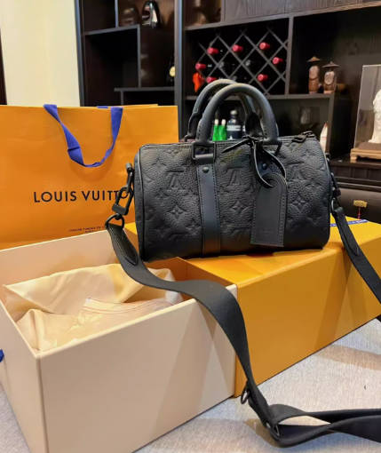 Lv路易威登 keepall25 35老花压纹手提单肩斜挎包黑