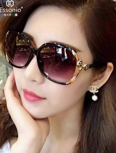 艾索尼奥意大利2025新款女士偏光太阳防紫外线眼镜品牌高级感墨镜