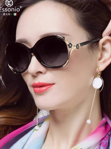 艾索尼奥意大利2025新款女士偏光太阳防紫外线眼镜品牌高级感墨镜
