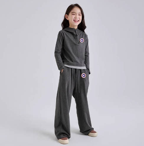 官方正品DEEGAR GOOSE大鹅女童套装新款洋气连帽运动休闲两件套